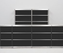 Bar Black